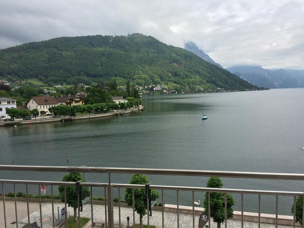 Seehotel Schwan Gmunden Buitenkant foto